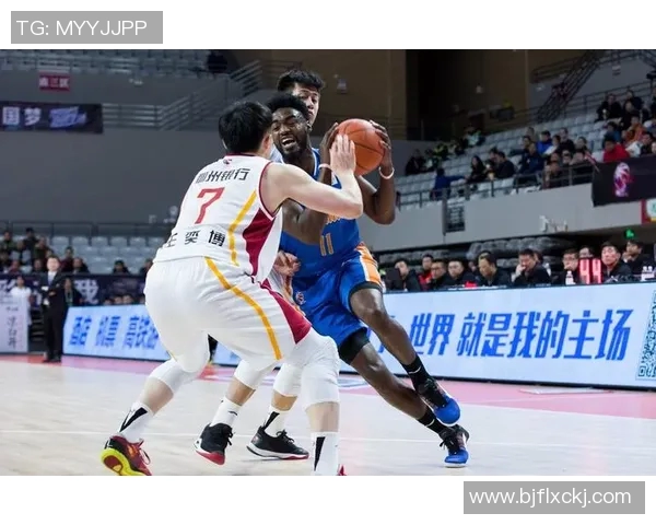 成都羽毛球队强势领跑联赛积分榜以73分稳居第一名